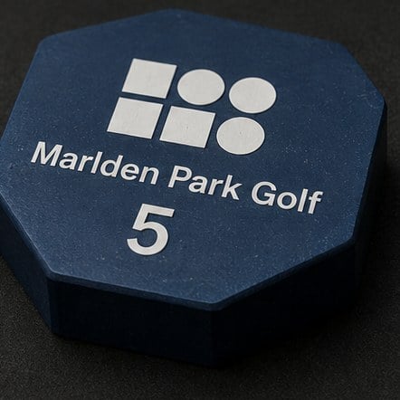 Promotional custom golf flags with company logo